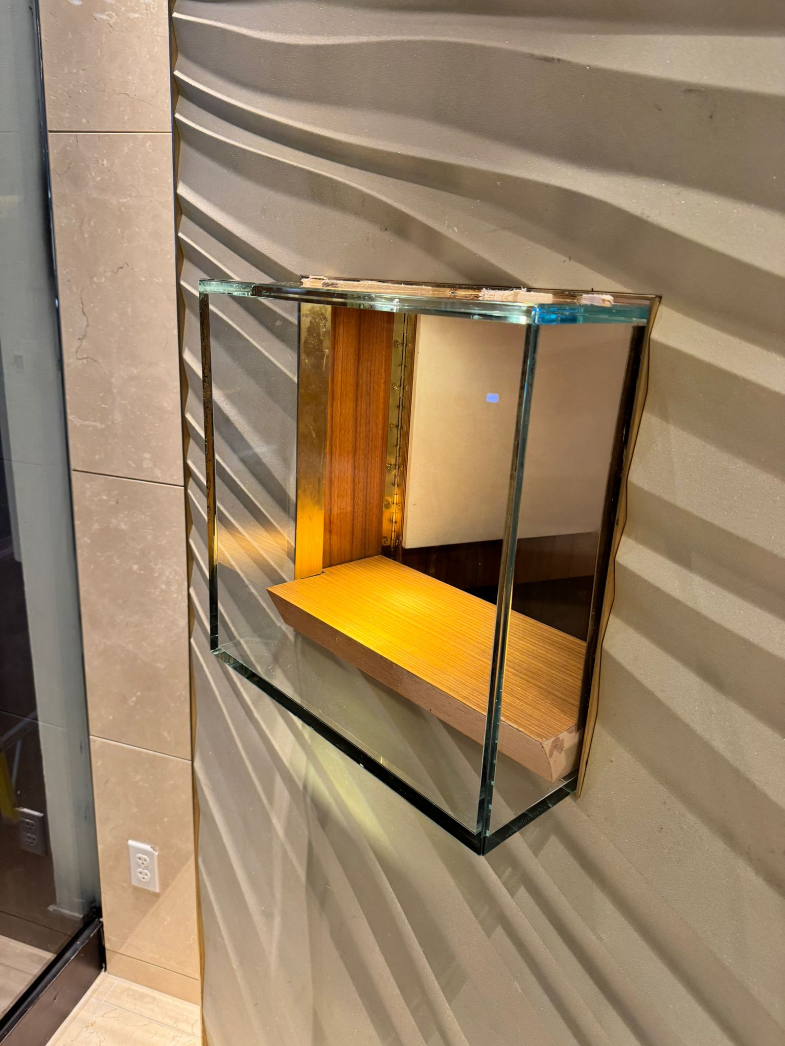 Storefront Glass Solutions